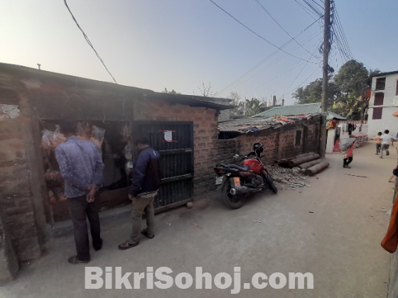 সিলেট সিটিতে দোকান সহ জায়গা বিক্রি